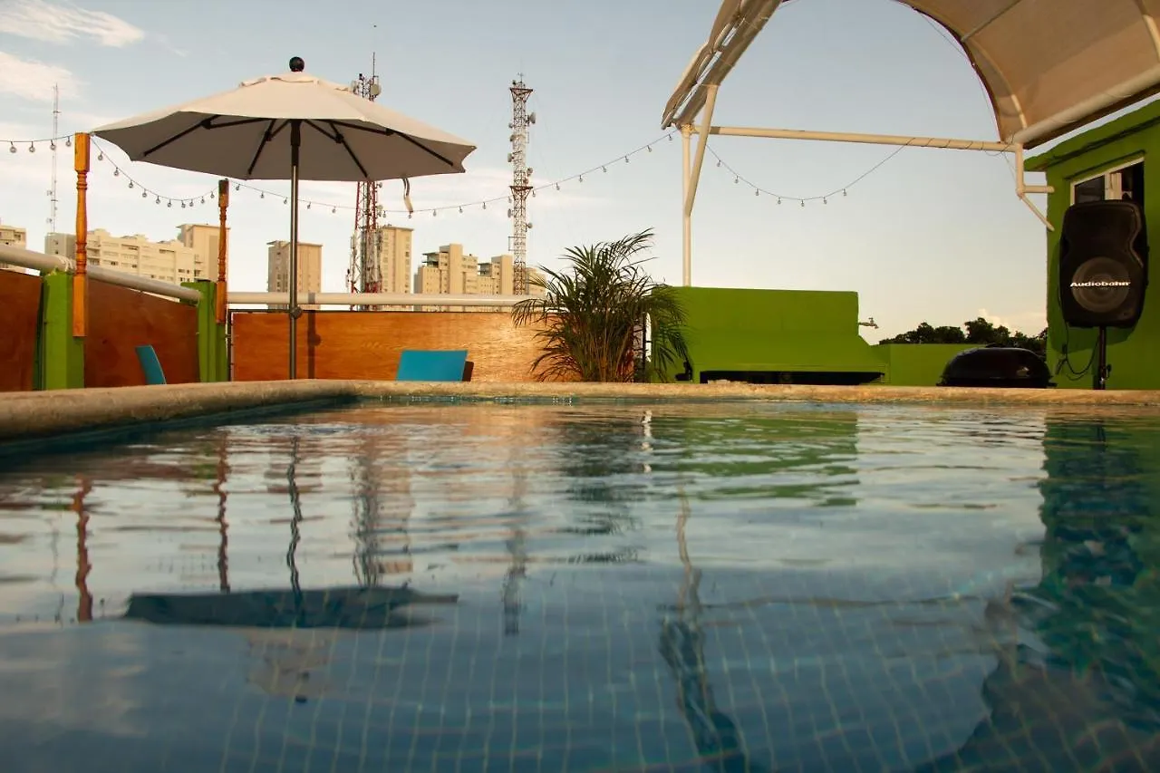 Hostal Mana Cancun Guest house