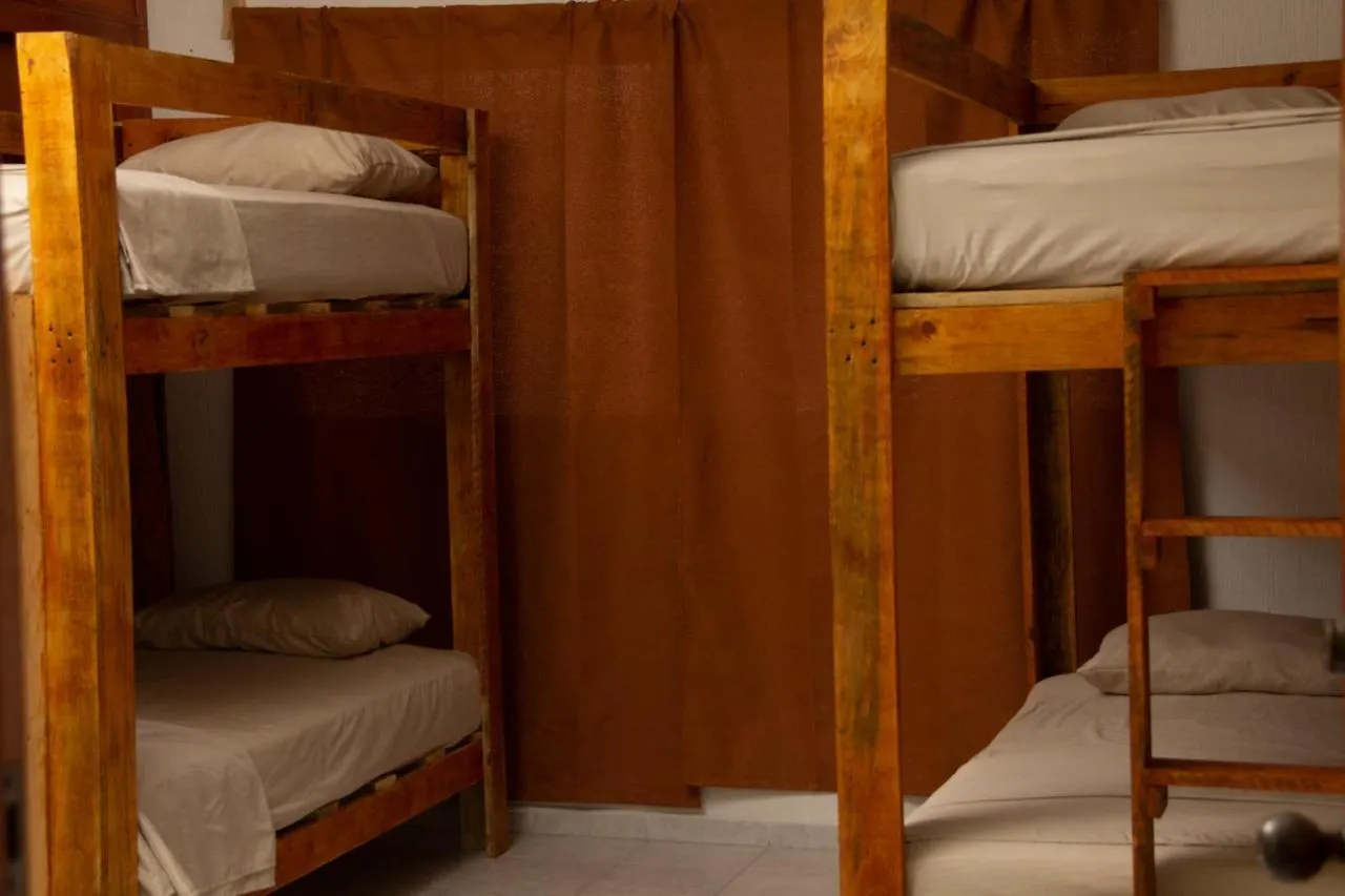 Hostal Mana Cancun Guest house